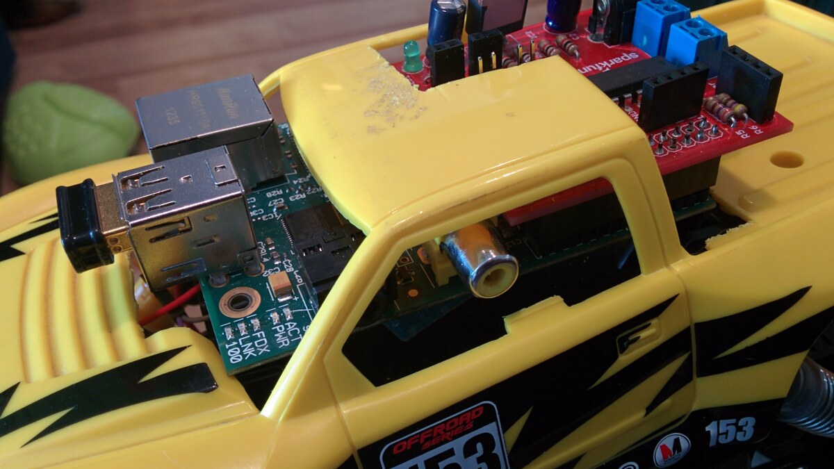 Zeus the Robot Truck gallery image